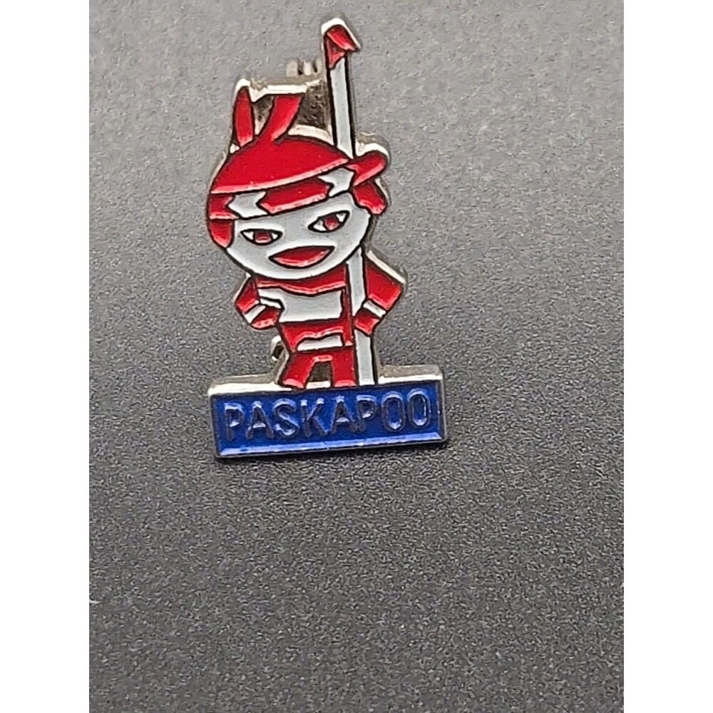 PASKAPOO Ski Pin ‘Lost Ski Hill 1957-1980s’ Badge CANADA Travel Lapel